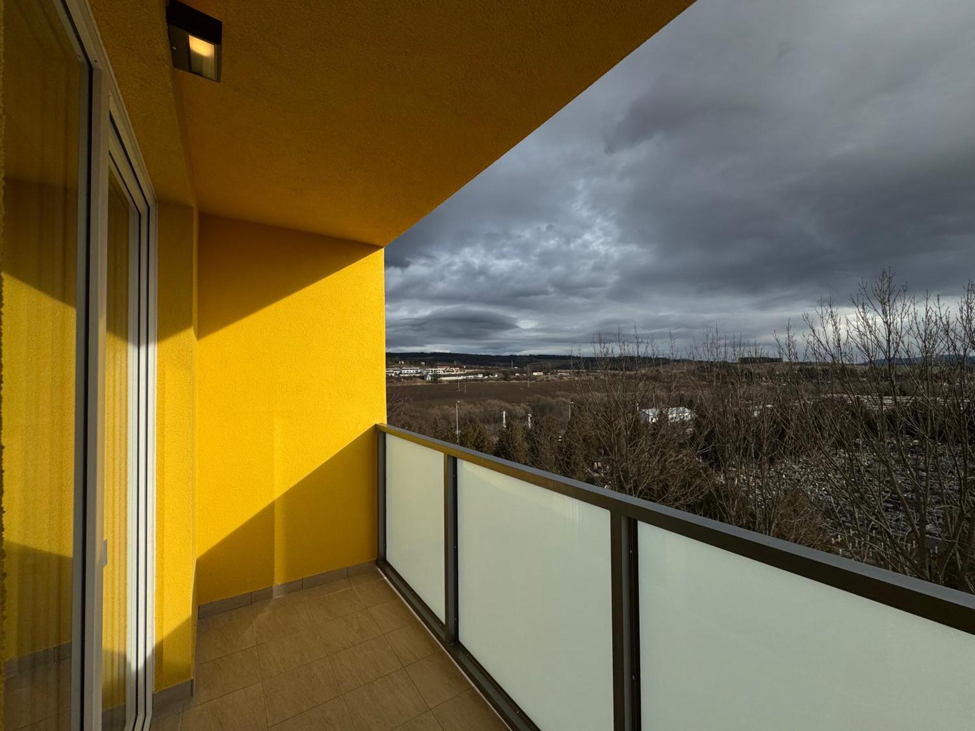 Hemsen Apartment *